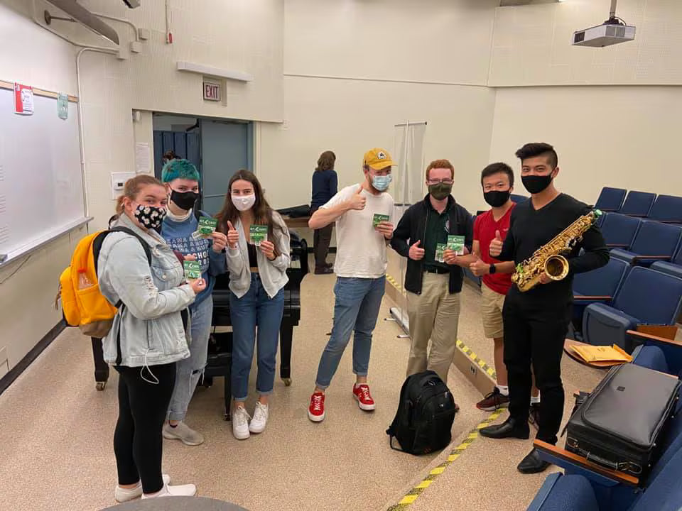 Queens University Saxophone Studio Students use Key Leaves